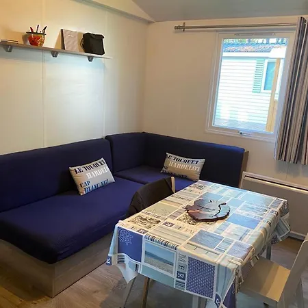 Mobil-home Confort Dans Impasse Boisee * カミエ