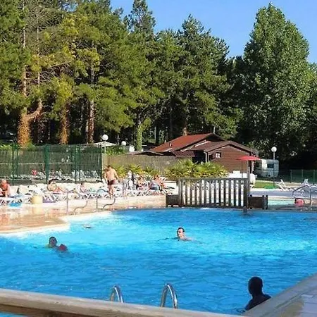 Mobil-home Confort Dans Impasse Boisee